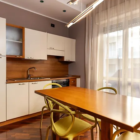 Hotel Apulia Re' & 4*